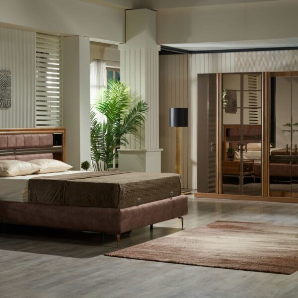 Siena Bedroom (Walnut Door)