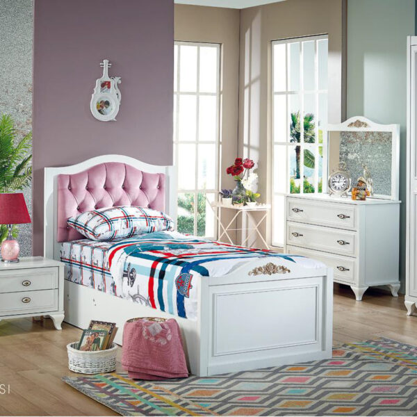 Zenetta Bedroom